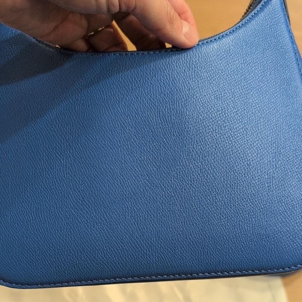 Coach Vibrant Blue Shoulder Bag - Picture 5 of 11